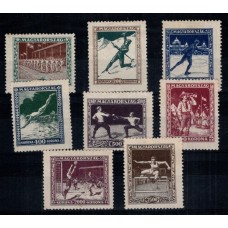 HUNGRIA 1925 Yv 371/8 SERIE COMPLETA NUEVA CON GOMA FUTBOL SCOUTS DEPORTES MUY RARA 60 EUROS